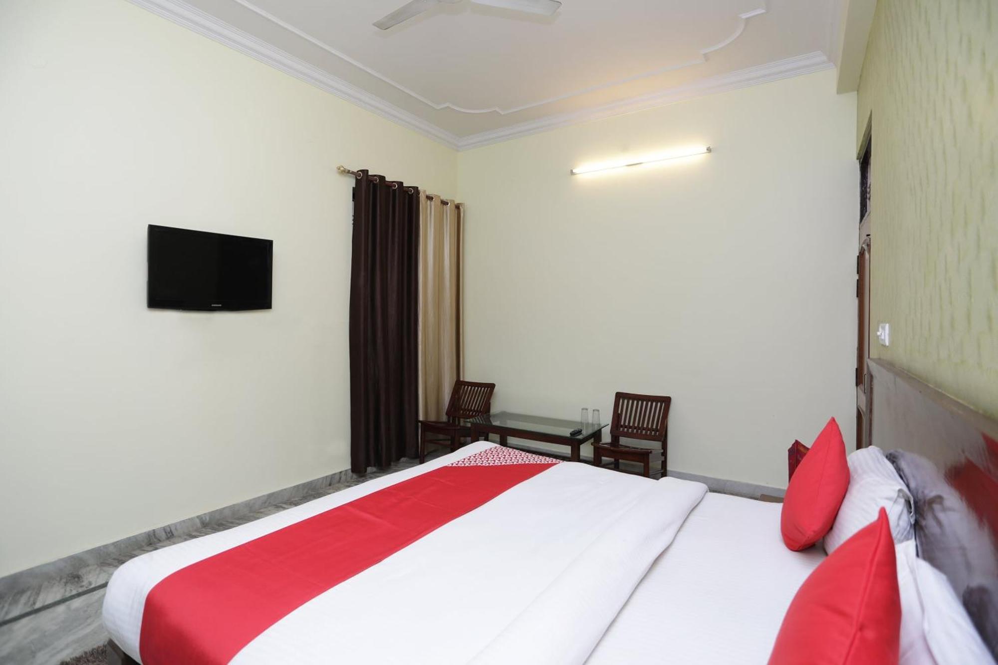 Shikhar Paradise Chinhat Exterior foto